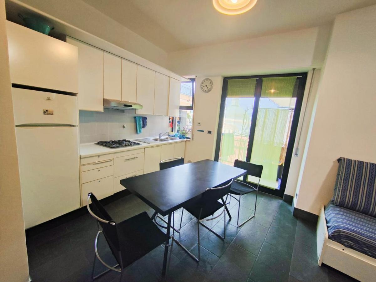 Casa Mario Villa โลอาโน ภายนอก รูปภาพ